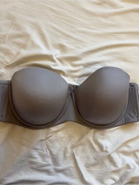 Torrid Strapless Bra - Gray